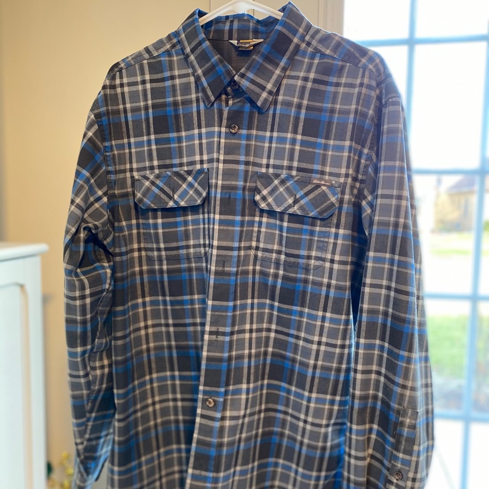 Eddie Bauer Men’s Button Down/Flannel (size L)